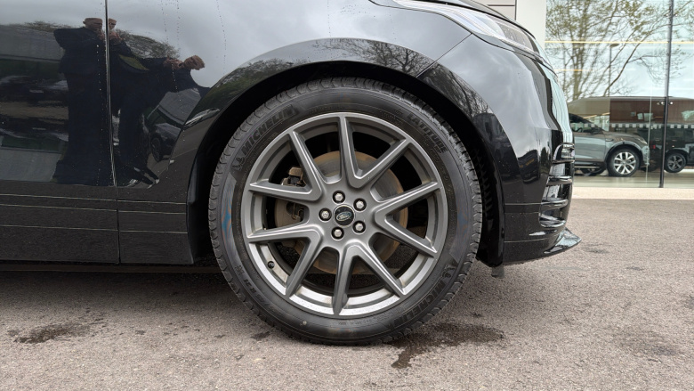 Land Rover Range Rover Velar 3.0 D300 MHEV Dynamic HSE 5dr Auto Diesel Estate